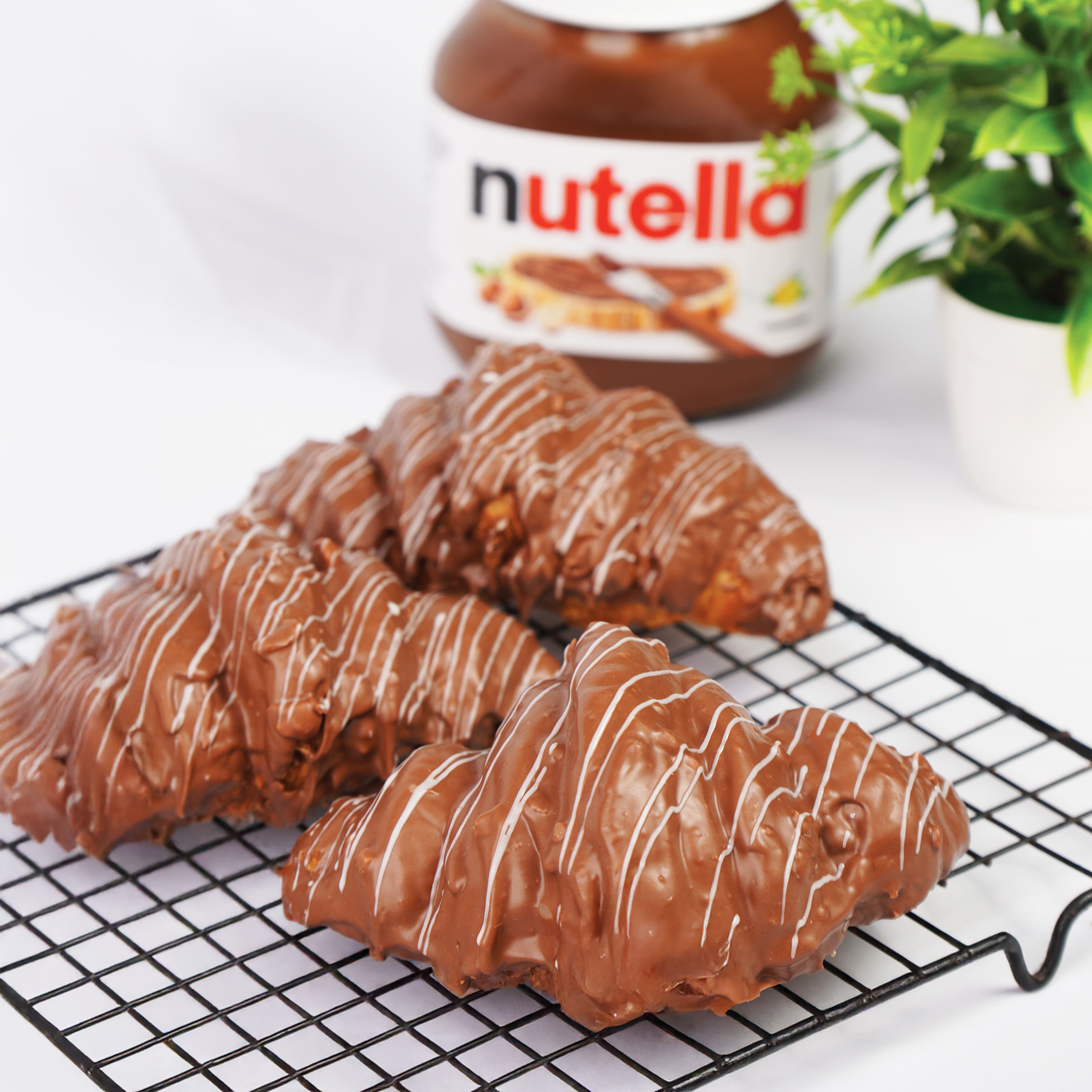 Nutella Croissant